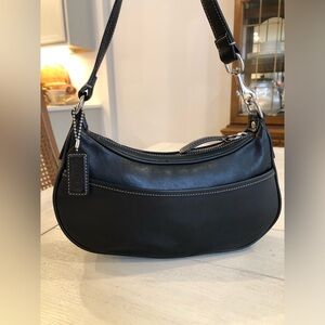 Vintage Coach Mini Hampton Black Leather Demi Hobo Bag #7593 with hangtag